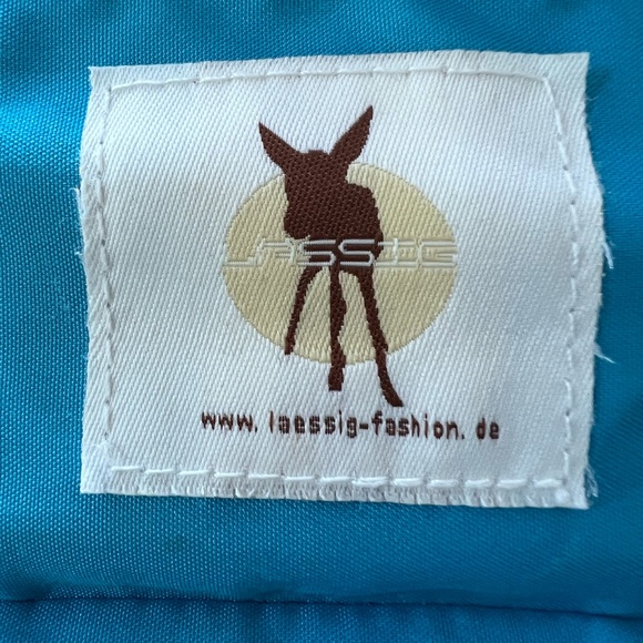 Lassig kids dinosaur hanging wash bag (toiletry) - Picture 7 of 9